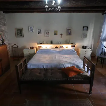 Austria 1843 Bed and breakfast *